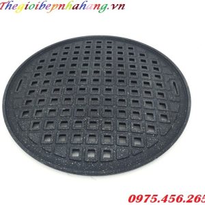 Vỉ nướng than hoa không khói bằng gang dập lỗ mắt cáo giá rẻ nhất